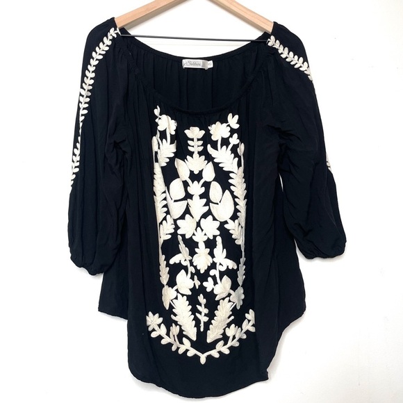 Solitaire Womens Plus Size Black White Floral Embroidery Boho Long Sleeve Top - Picture 1 of 5